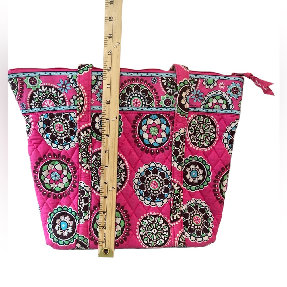 Vera Bradley, pink pattern tote - Picture 5 of 7